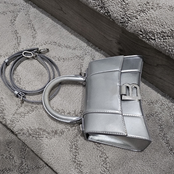 *SOLD* Balenciaga XS Hourglass Bag - Picture 9 of 10